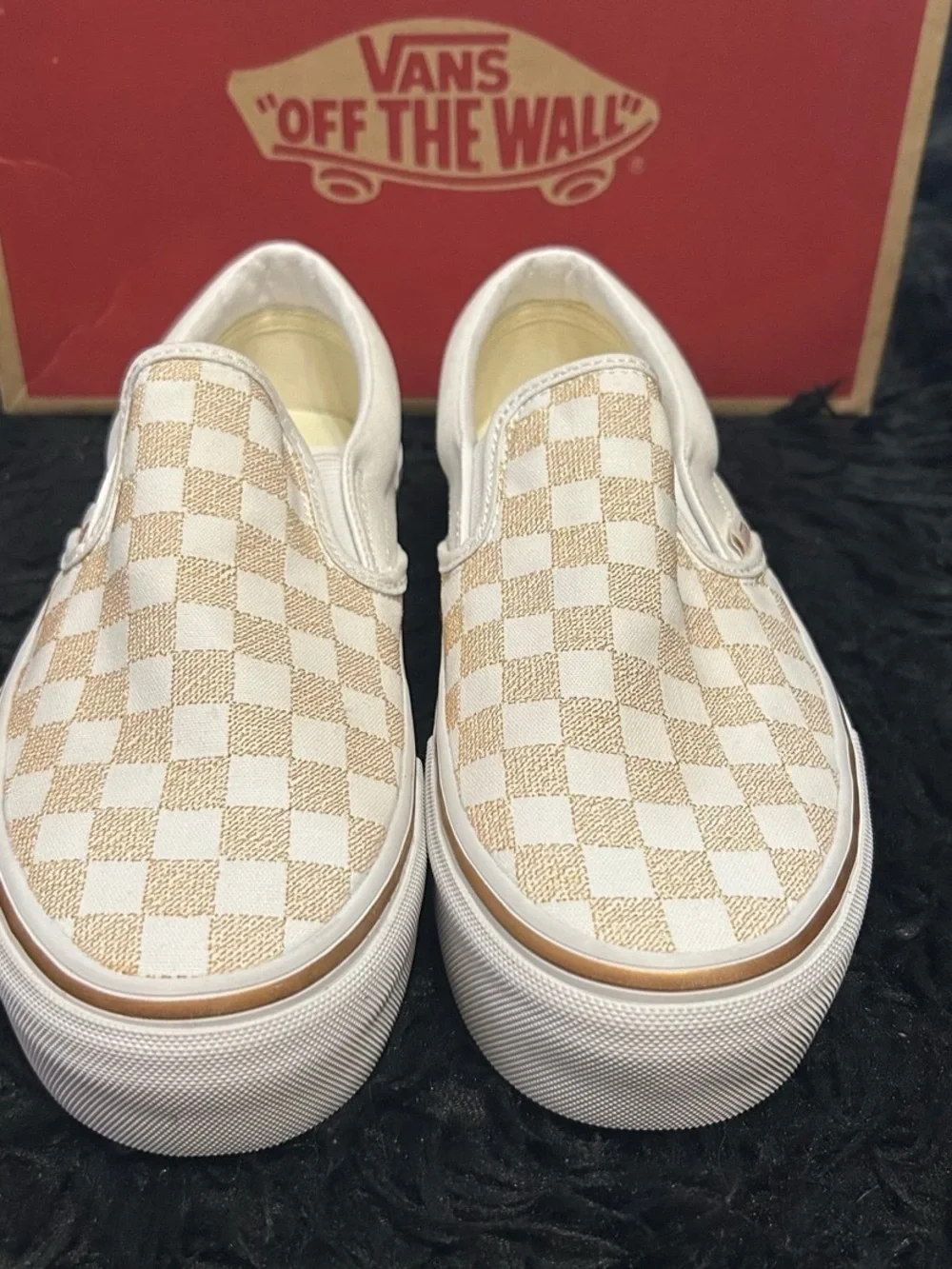 VANS checkerboard platform slip on shoes sneakers women’s 8 new